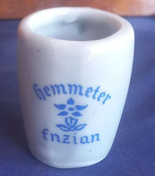 Small Gemmeter cup