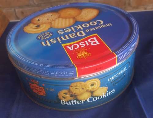 Danish butter cookies tin