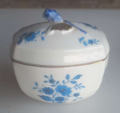 Small trinket dish