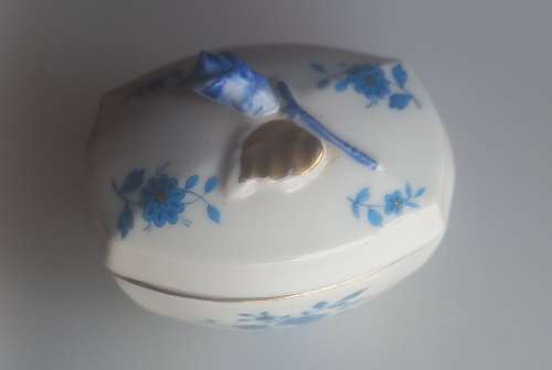 Small trinket dish