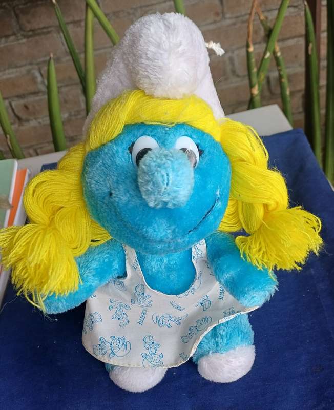 1981 Smurfette soft toy