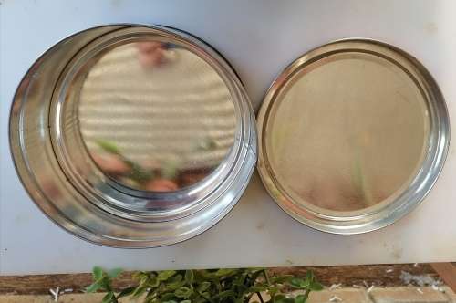 Vintage collection tin