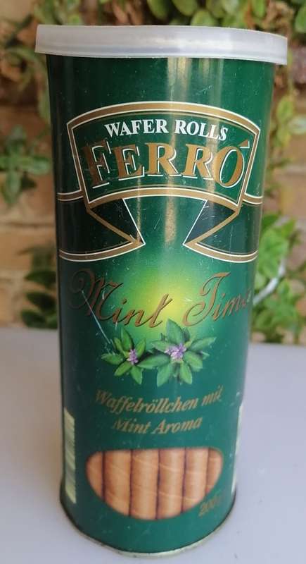 Ferro wafer rolls tin