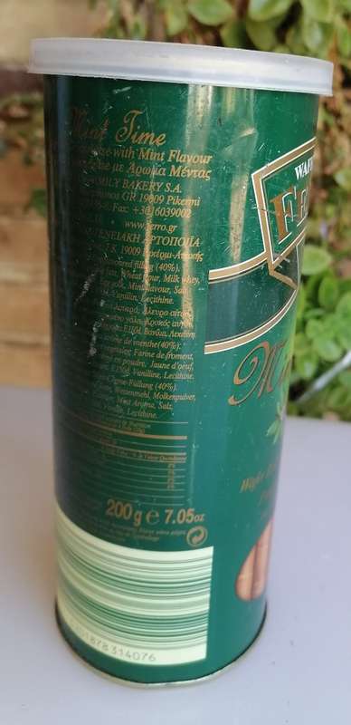 Ferro wafer rolls tin