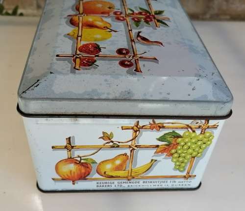 Vintage Bakers Ltd tin