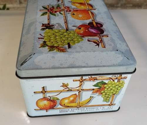 Vintage Bakers Ltd tin
