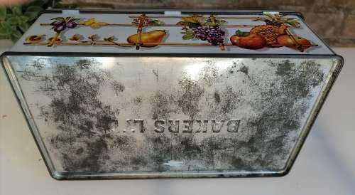 Vintage Bakers Ltd tin