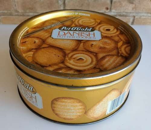 Pot O`Gold cookies tin