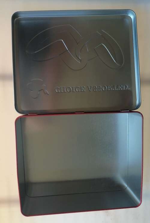 Bakers limited edition tin