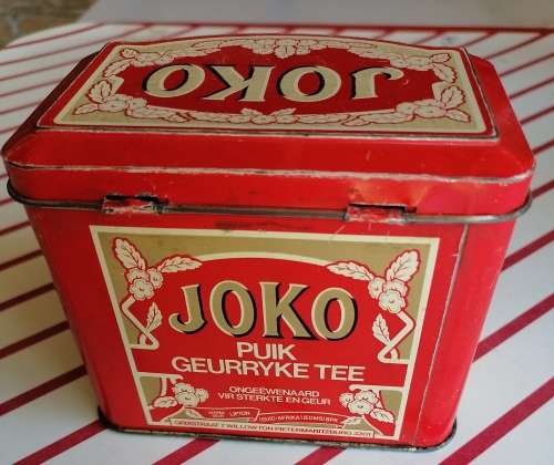 Vintage Joko tea tin