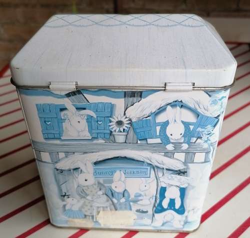 Assorted toffees tin