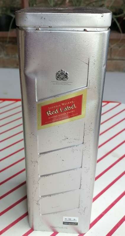 Johnnie Walker Red Label tin (empty)