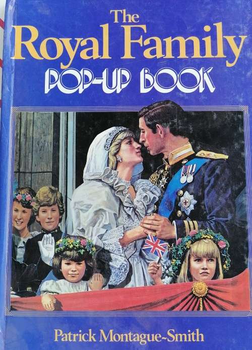 The Royal Family Pop-up book
