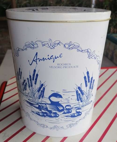 Annique roooibos skin care tin