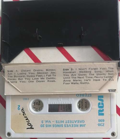 Jim Reeves sings his 20 greatest hits tape