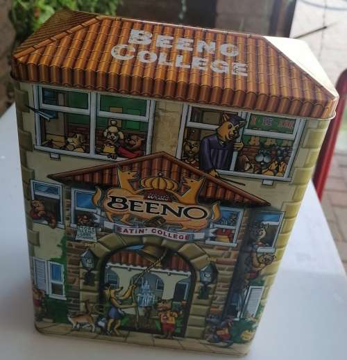 Beeno Eatin` College tin