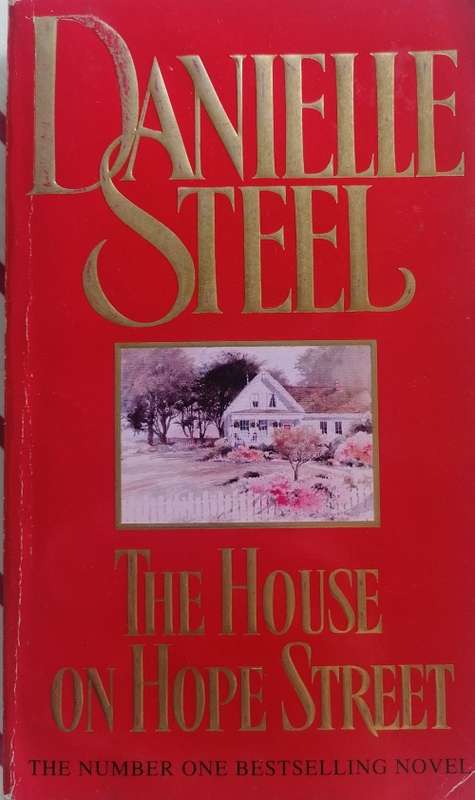 The house on Hope street by Danielle Steel