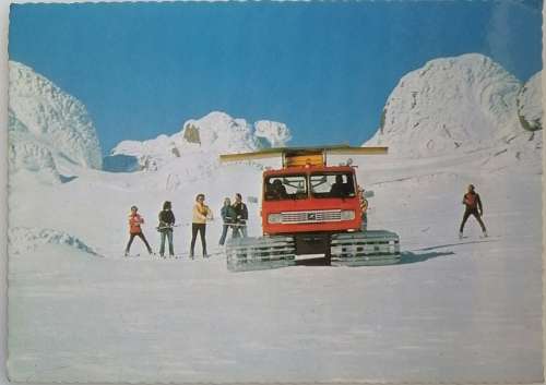 Vintage postcard: Ski touring on Kosciusko main range