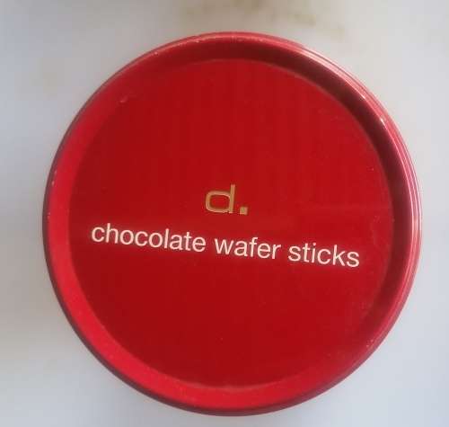 D. Licious chocolate wafer sticks tin