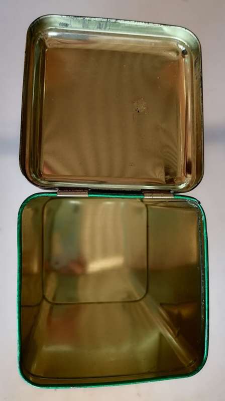 Vintage and rare Braganza tea bags tin
