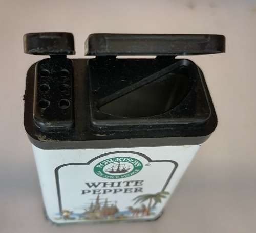 Robertsons white pepper tin