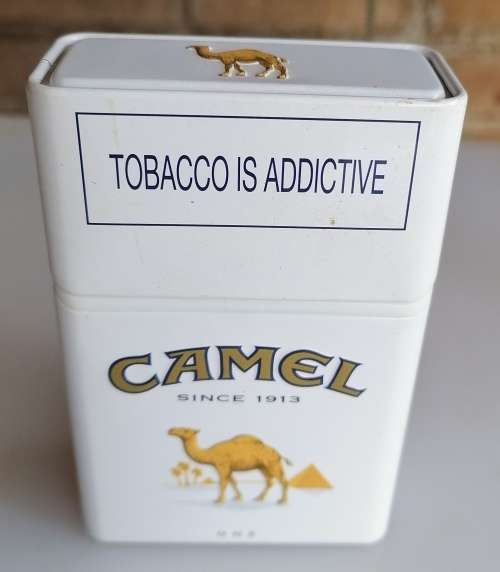Camel tin