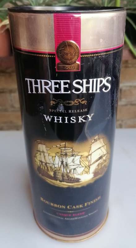 Three Ships Whisky tin