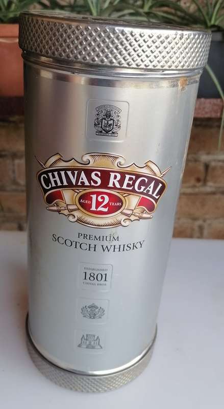 Chivas Regal tin