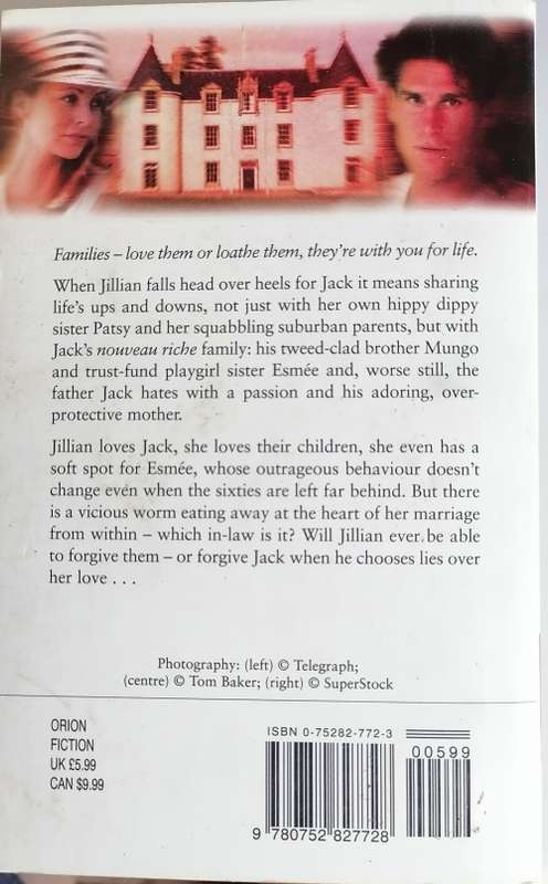 The family by Anita Burgh