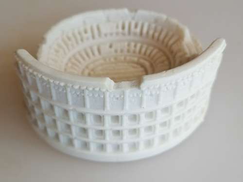 Colosseum ornament