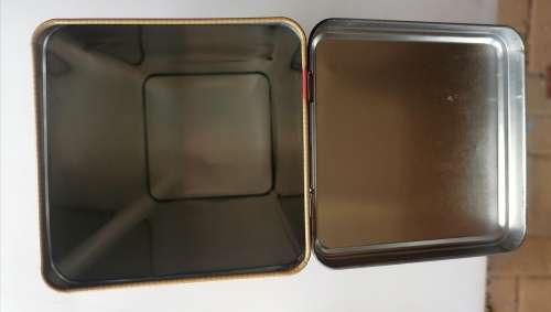 Pro-vita crispbread tin limited edition
