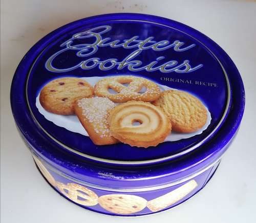Butter cookies tin