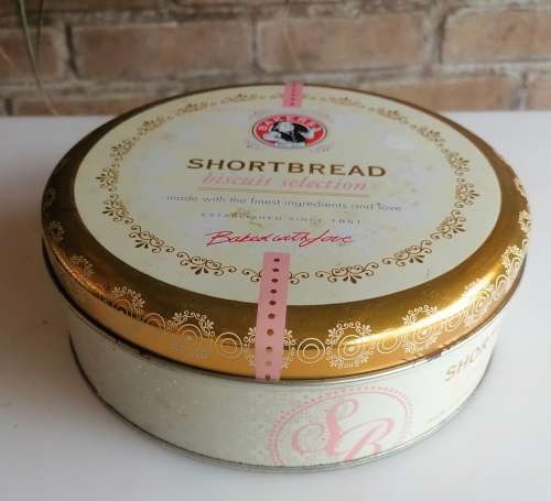 Bakers shortbread tin