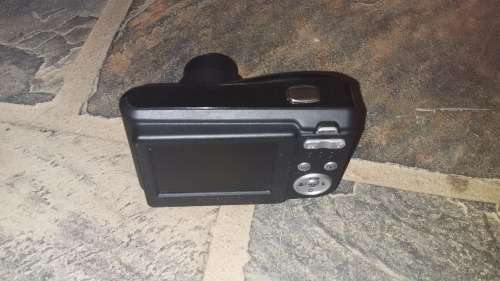 Fujifilm 12MP finepix camera