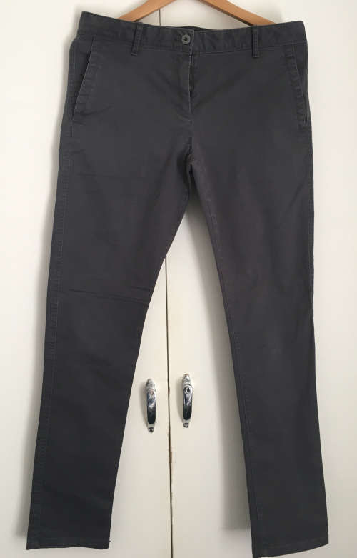 Grey Trousers from Gap. Size UK12R