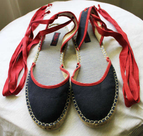 Navy stripe and red esperdrilles Size 41