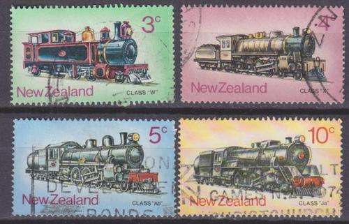 4 BEAUTIFUL THEMATIC STAMPS - TRAINS - NEW ZEALAND