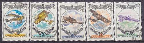 5 BEAUTIFUL THEMATIC STAMPS - AIRPLANES - RUSSIA