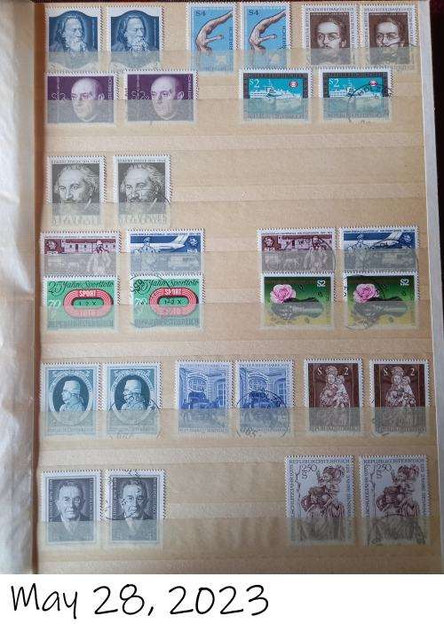 STOCK BOOK WITH AUSTRIA COLLECTION 1972-1983 - SEE DESCRIPTION