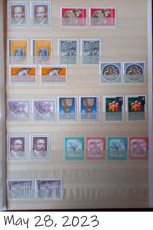 STOCK BOOK WITH AUSTRIA COLLECTION 1972-1983 - SEE DESCRIPTION