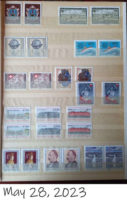 STOCK BOOK WITH AUSTRIA COLLECTION 1972-1983 - SEE DESCRIPTION