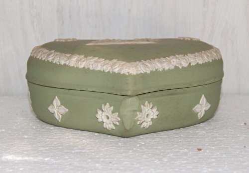 *REDUCED* Wedgwood Green Jasperware Heart Shaped Trinket Box
