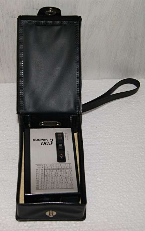 SunPak DC3 Flash in Original Case