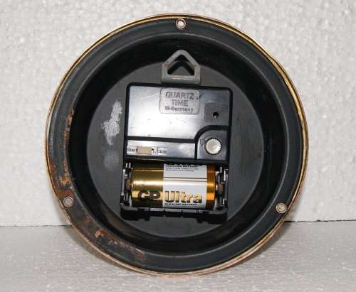 *REDUCED* Collins and Co Hertford Quartz Porthole Clock