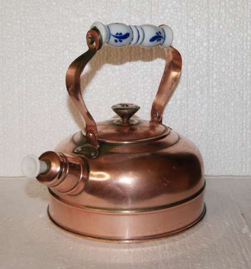 Copper Stovetop Kettle with Blue and White Porcelain Handle @@@ CCCRRRAAAZZZYYY R1 START