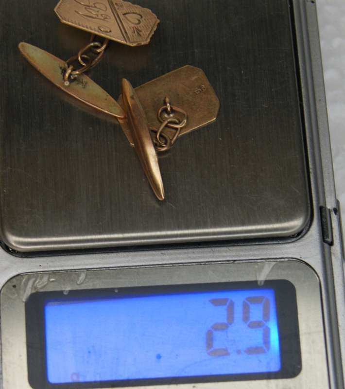Pair of 9ct Gold Cufflinks @@@ CCCRRRAAAZZZYYY R1 START!!!