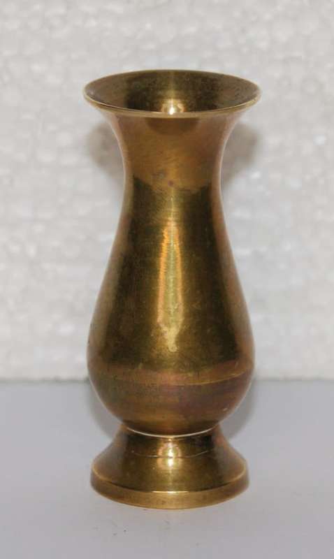Brass Single Bud Vase @@@ CCCRRRAAAZZZYYY R1 START