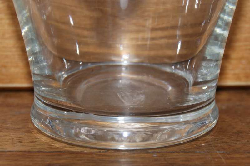 Set of 4 Grape Pattern Neat Glasses