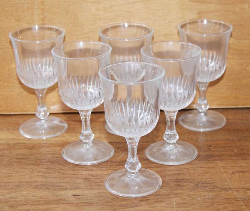 Set of 6 Fluted Sherry/ Port Glasses