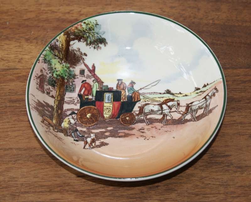 Royal Doulton `Old English Coaching Scenes` Small Bowl D6393
